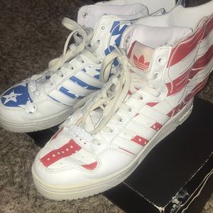 Wing Adidas Sneakers